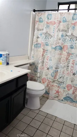1 bathroom