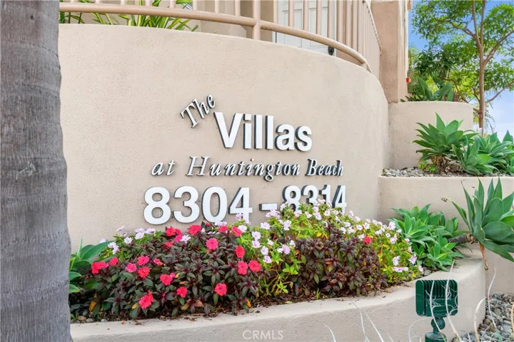 8306 Atlanta Avenue 104, Huntington Beach, California 92646