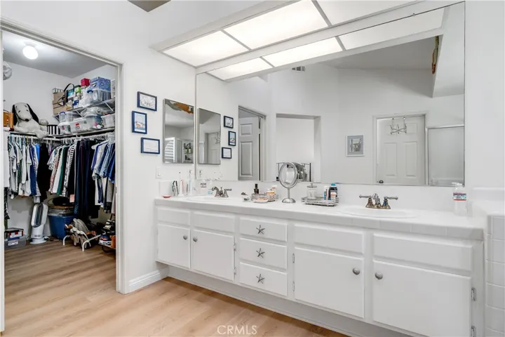 Walk-in closet too