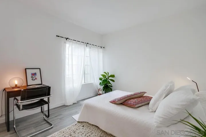 13386 Tiverton Road, None, California 92130