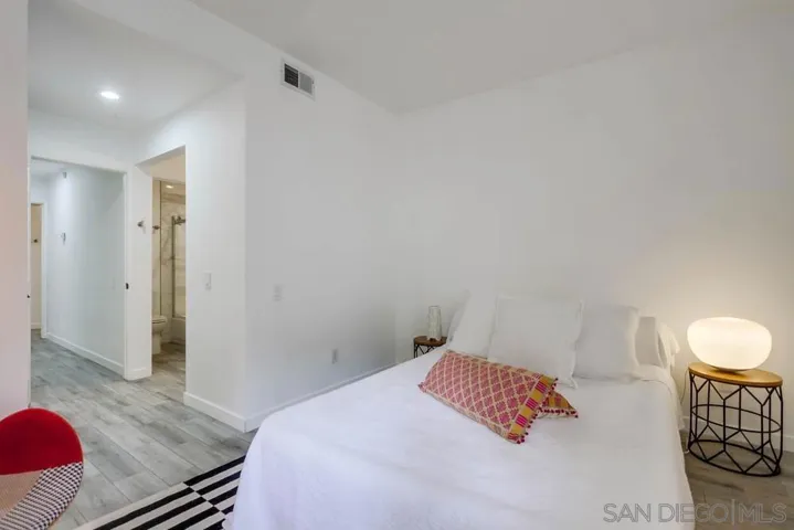 13386 Tiverton Road, None, California 92130