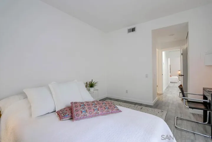 13386 Tiverton Road, None, California 92130