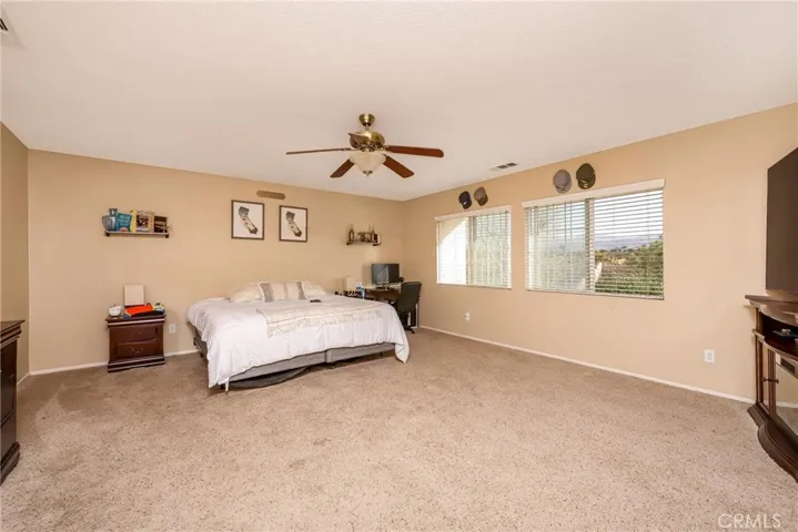 2546 Duomo Street, Palmdale, California 93550