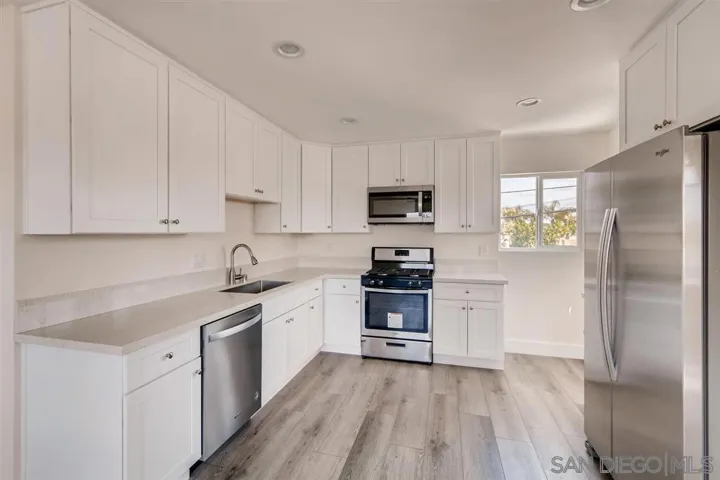 4423 Central Avenue, Outside Area (inside Ca), California 92116
