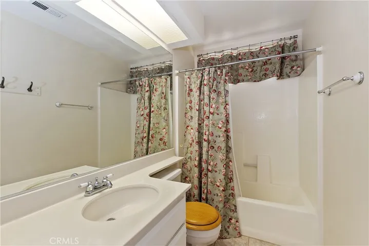 10429 Rhyolite Street, Mentone, California 92359