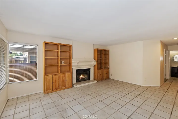 10429 Rhyolite Street, Mentone, California 92359