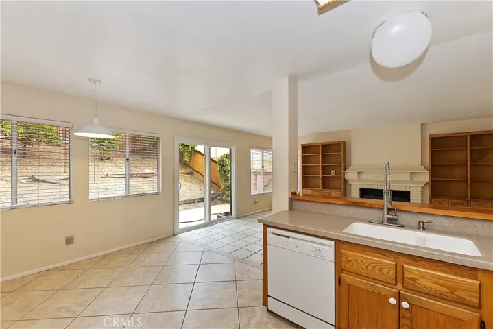 10429 Rhyolite Street, Mentone, California 92359