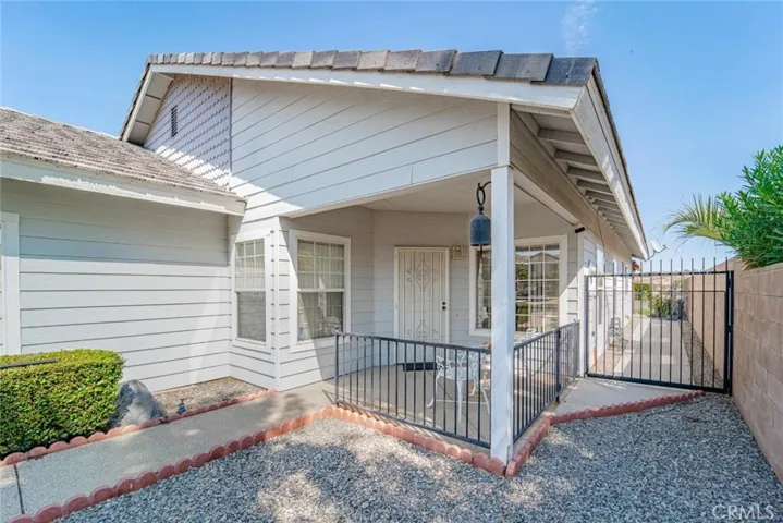 13285 Riverview Drive, Victorville, California 92395