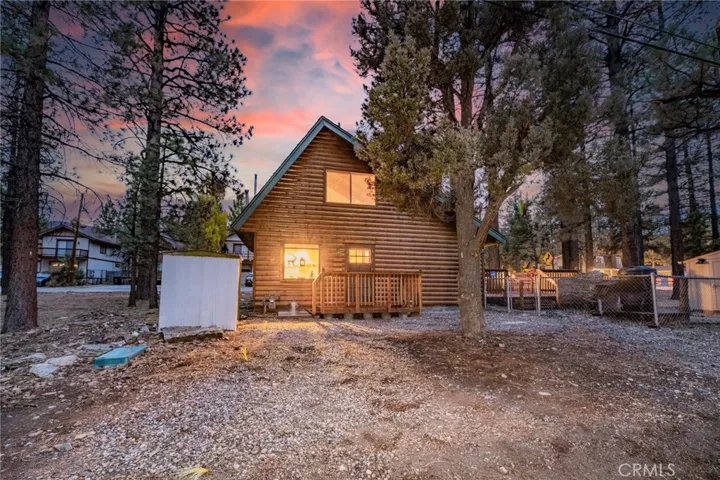 2082 1st Lane, Big Bear, California 92314