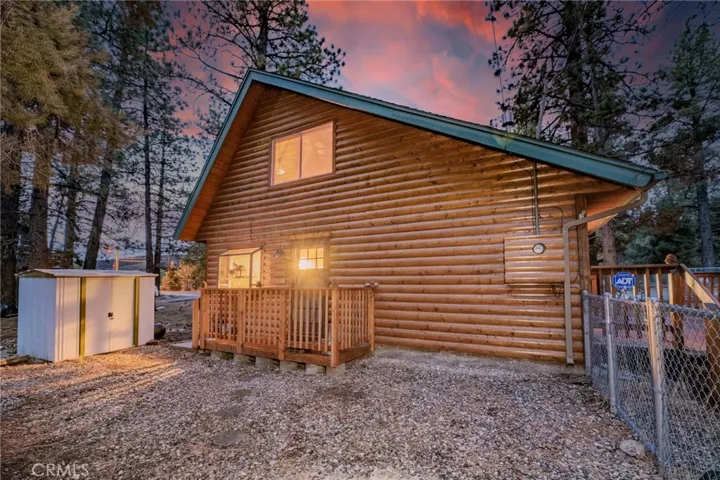 2082 1st Lane, Big Bear, California 92314