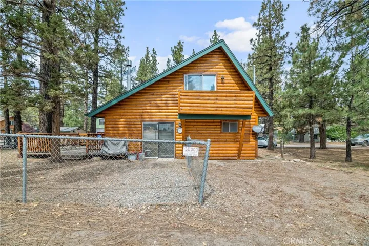 2082 1st Lane, Big Bear, California 92314