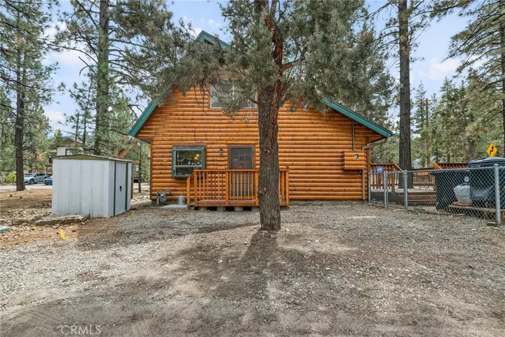 2082 1st Lane, Big Bear, California 92314