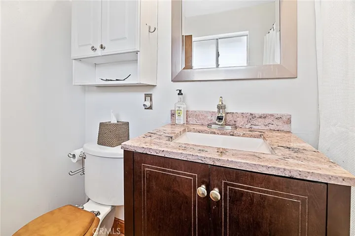 2082 1st Lane, Big Bear, California 92314