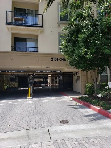2109 Watermarke Place, Irvine, California 92612