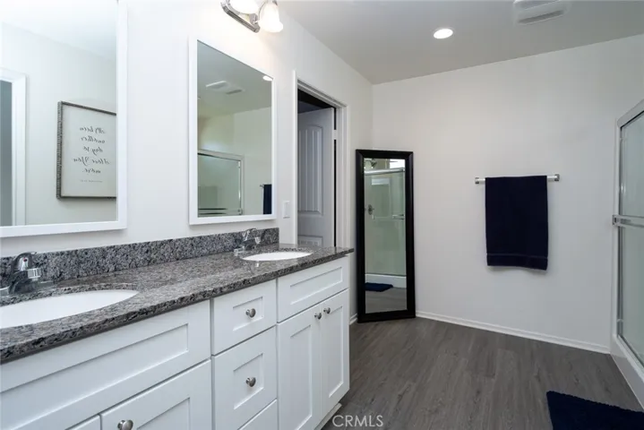 960 Battersea Road, Hemet, California 92543