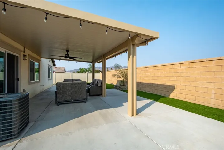 960 Battersea Road, Hemet, California 92543