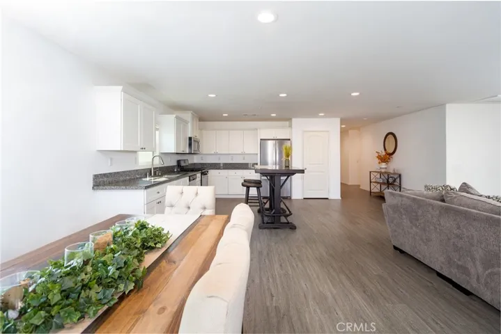 960 Battersea Road, Hemet, California 92543