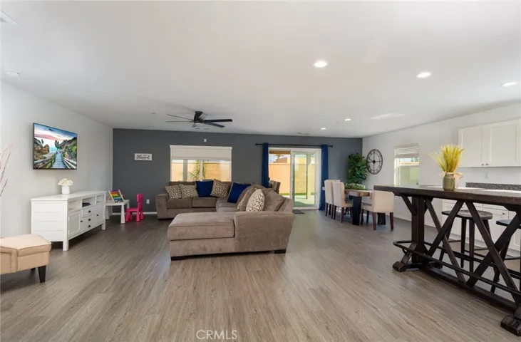 960 Battersea Road, Hemet, California 92543