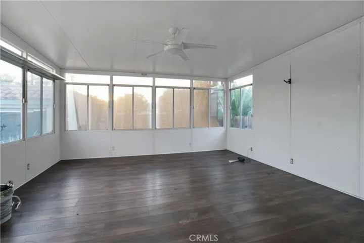 1441 N Keystone Street, Burbank, California 91506