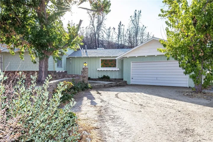 20660 Pine Canyon Road, Lake Hughes, California 93532