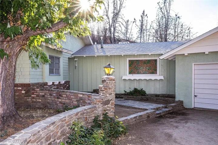 20660 Pine Canyon Road, Lake Hughes, California 93532