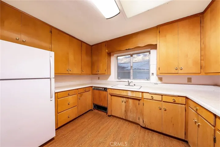 20660 Pine Canyon Road, Lake Hughes, California 93532