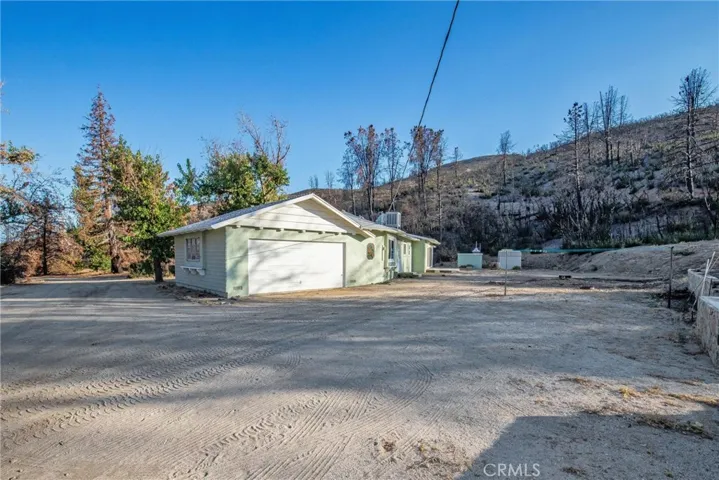 20660 Pine Canyon Road, Lake Hughes, California 93532