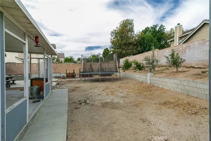 2994 W Meyers Road, San Bernardino, California 92407