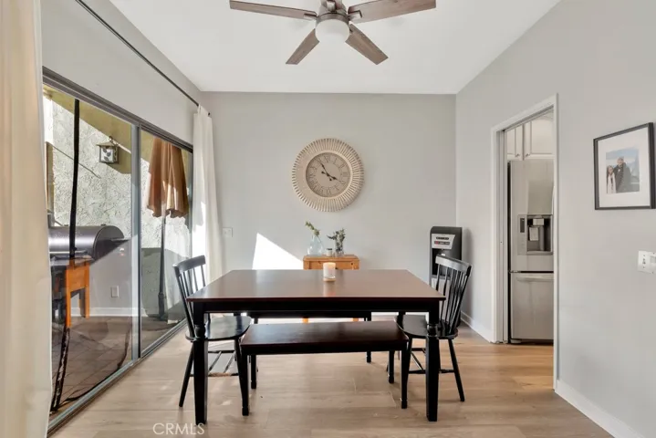 13412 Moorpark Street B, Sherman Oaks, California 91423