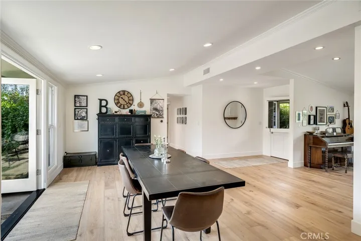 282 E Bay Street, Costa Mesa, California 92627