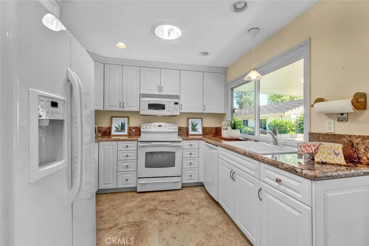 3149 Via Vista C, Laguna Woods, California 92637