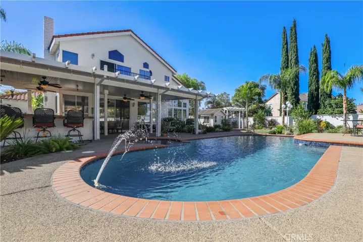 28804 Woodcrest Lake Drive, Menifee, California 92584