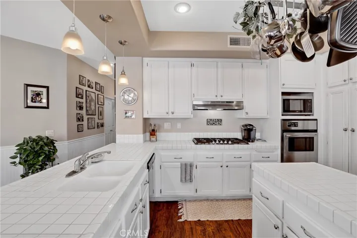 28804 Woodcrest Lake Drive, Menifee, California 92584