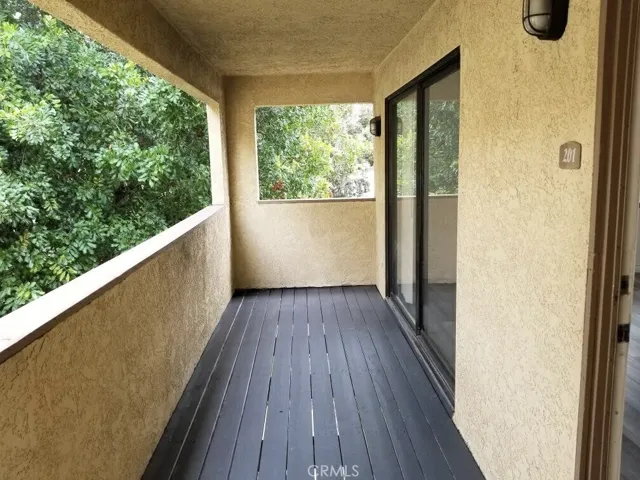 1142 W Blaine Street 201, Riverside, California 92507