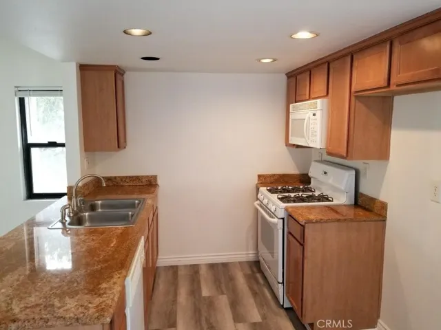1142 W Blaine Street 201, Riverside, California 92507