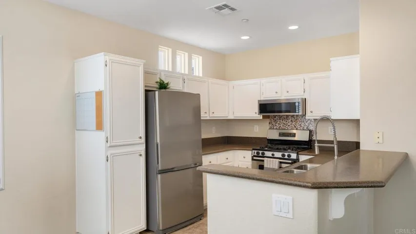 6291 Citracado Circle, Carlsbad, California 92009