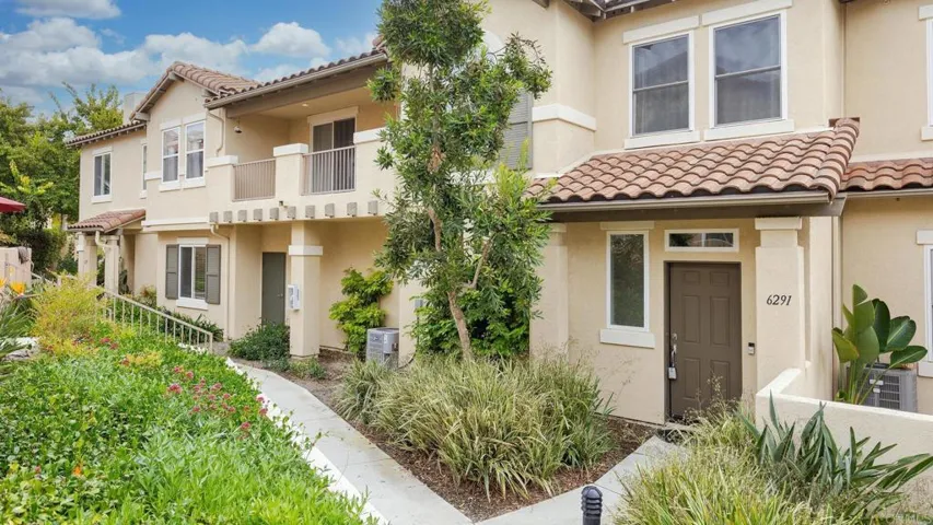 6291 Citracado Circle, Carlsbad, California 92009
