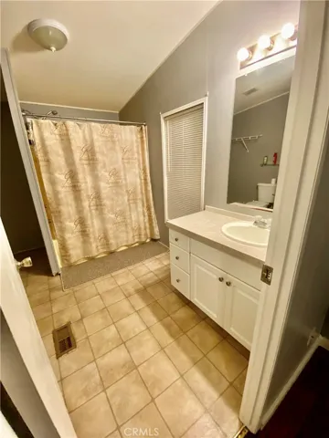 1097 N State Street 201, Hemet, California 92543