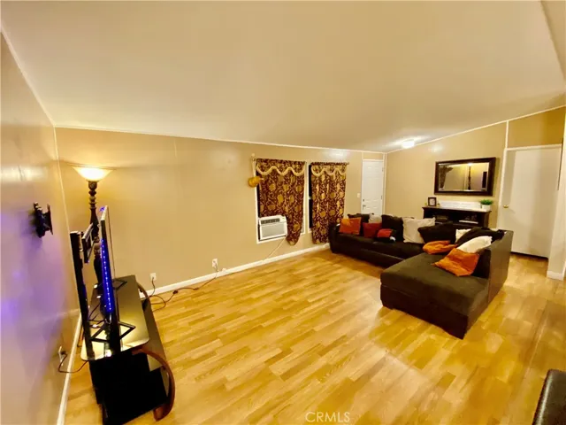 1097 N State Street 201, Hemet, California 92543