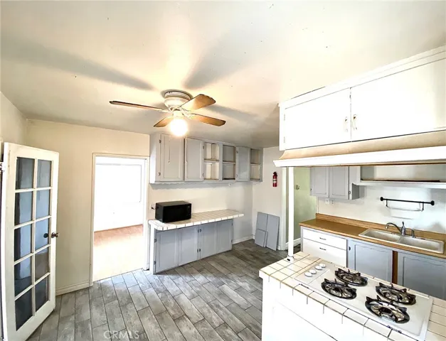 3513 E 55th Street E, Maywood, California 90270