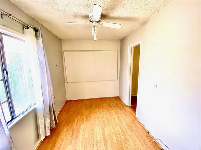 3513 E 55th Street E, Maywood, California 90270