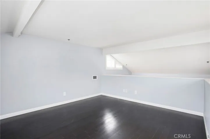 345 Avocado 204b, Costa Mesa, California 92627