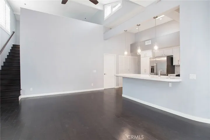 345 Avocado 204b, Costa Mesa, California 92627