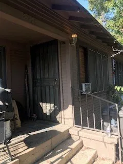 2223 25-27 Locust Avenue, Long Beach, California 90806