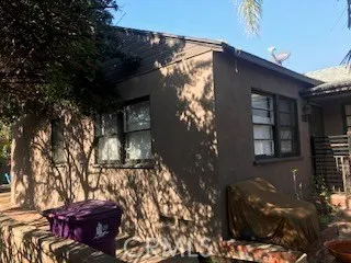 2223 25-27 Locust Avenue, Long Beach, California 90806