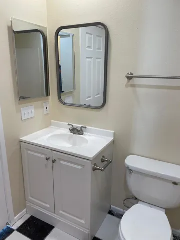 1811 E Grand Avenue 84, Escondido, California 92027