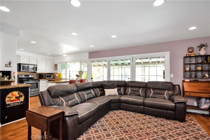 14591 Emerywood Road, Tustin, California 92780