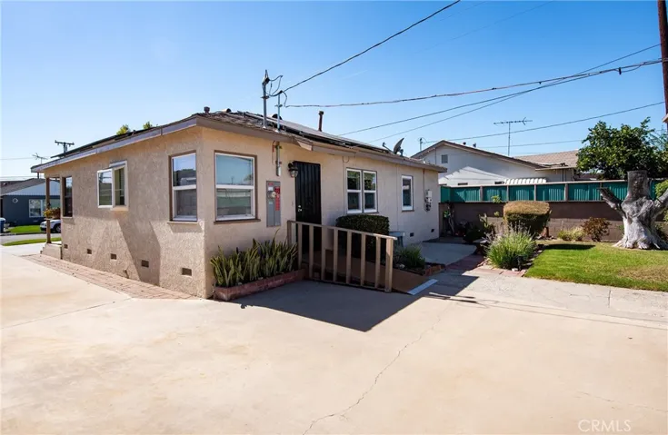 11529 Lakeland Road, Santa Fe Springs, California 90670