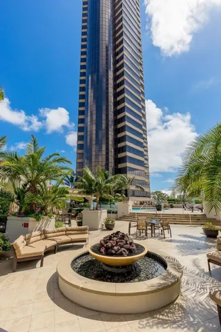 100 Harbor Drive 1004, San Diego, California 92101