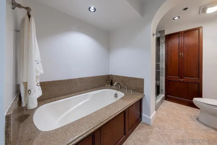100 Harbor Drive 1004, San Diego, California 92101